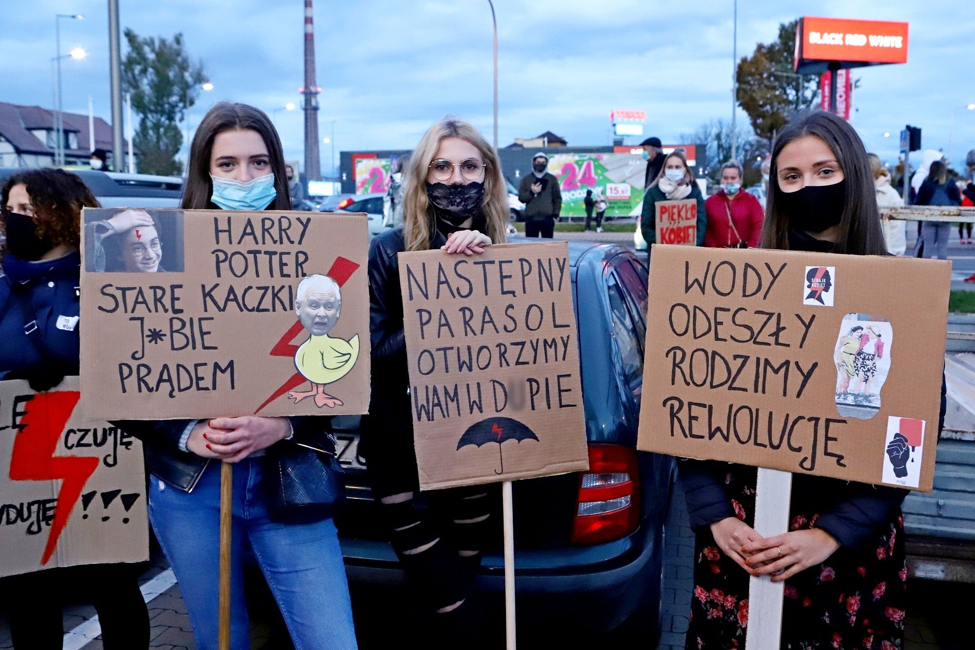 kobiety-nie-odpuszczaja-kolejny-protest-92375