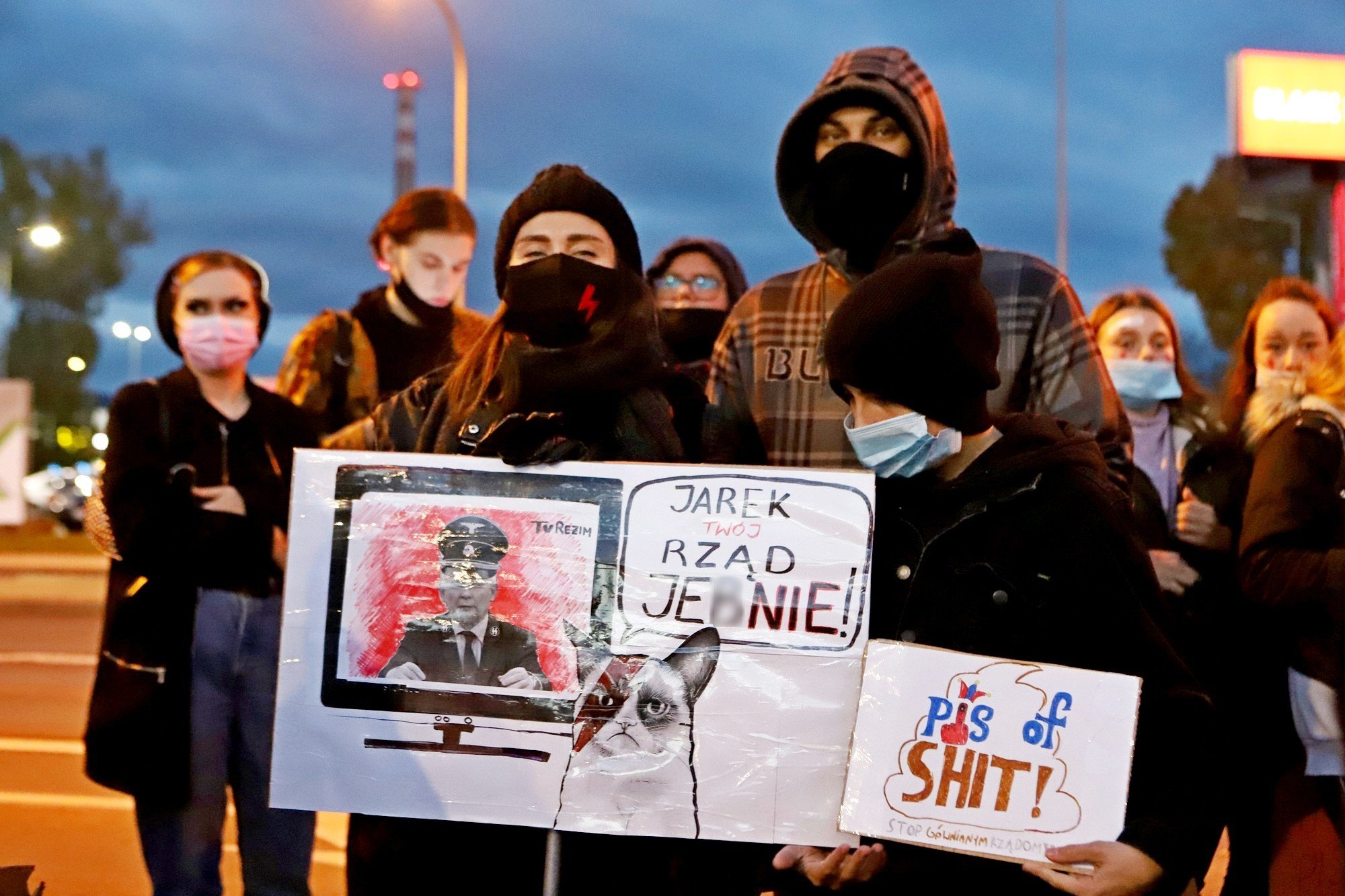 kobiety-nie-odpuszczaja-kolejny-protest-92375