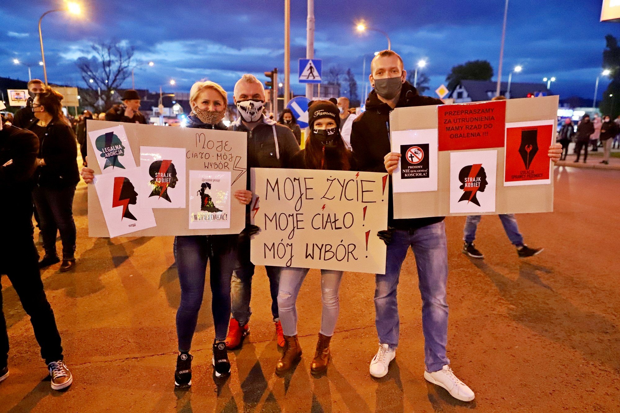 kobiety-nie-odpuszczaja-kolejny-protest-92375