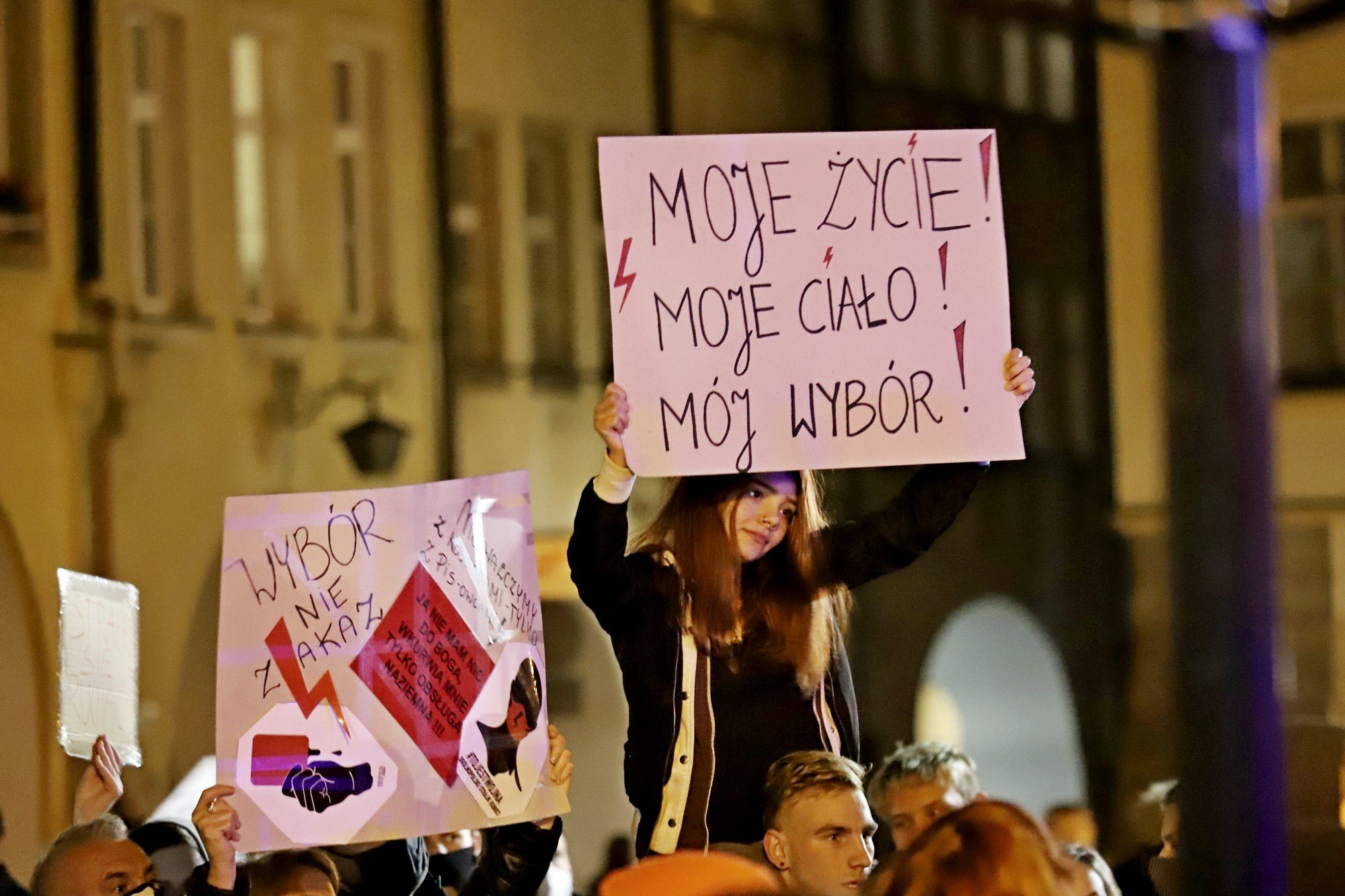 kobiety-nie-odpuszczaja-kolejny-protest-92375