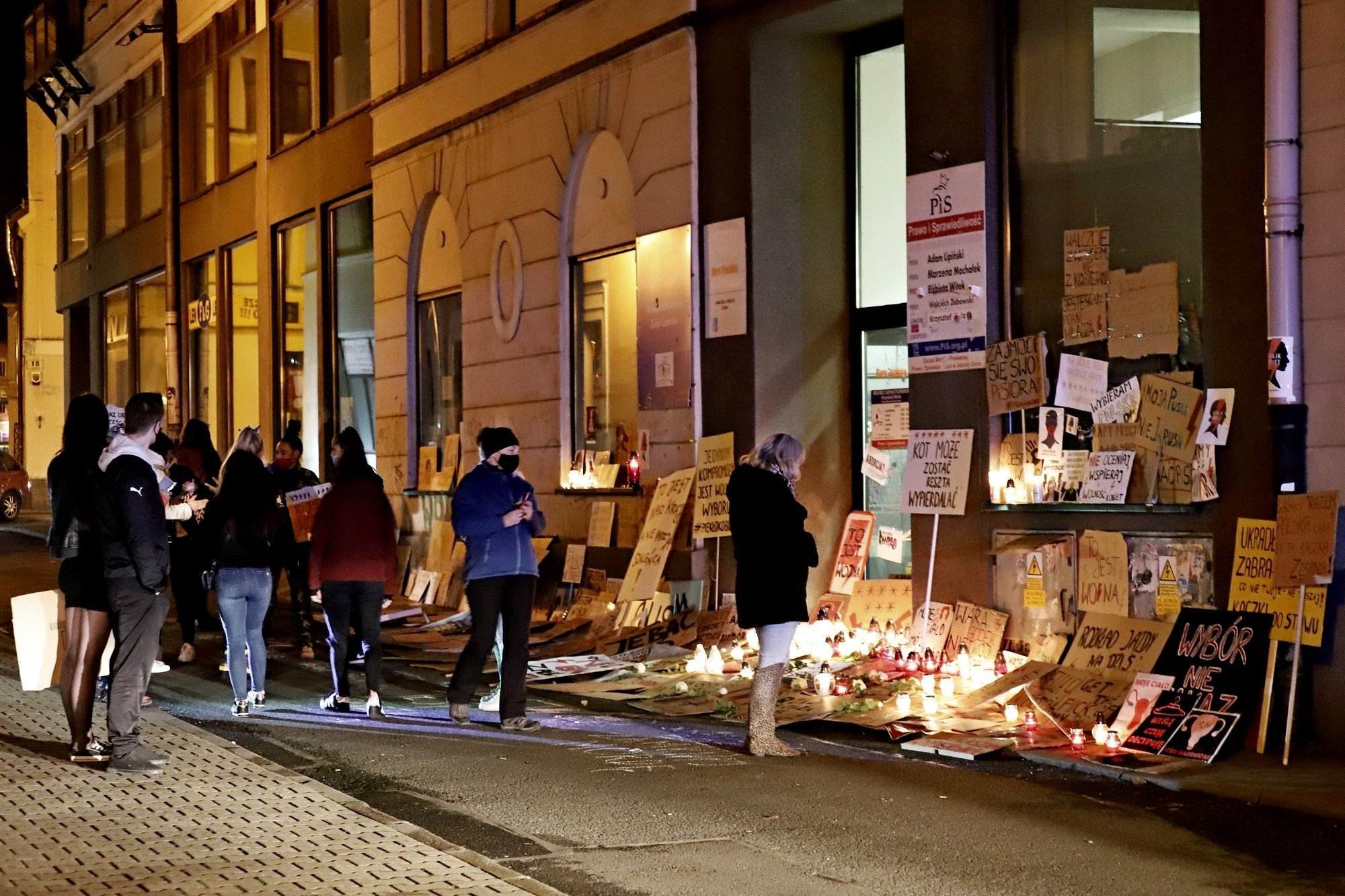 kobiety-nie-odpuszczaja-kolejny-protest-92375