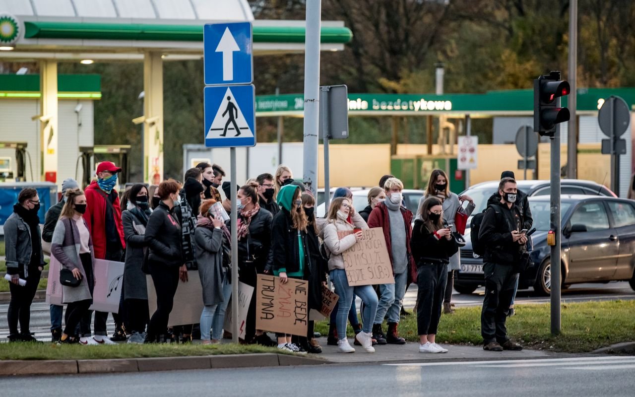 kobiety-nie-odpuszczaja-kolejny-protest-92375