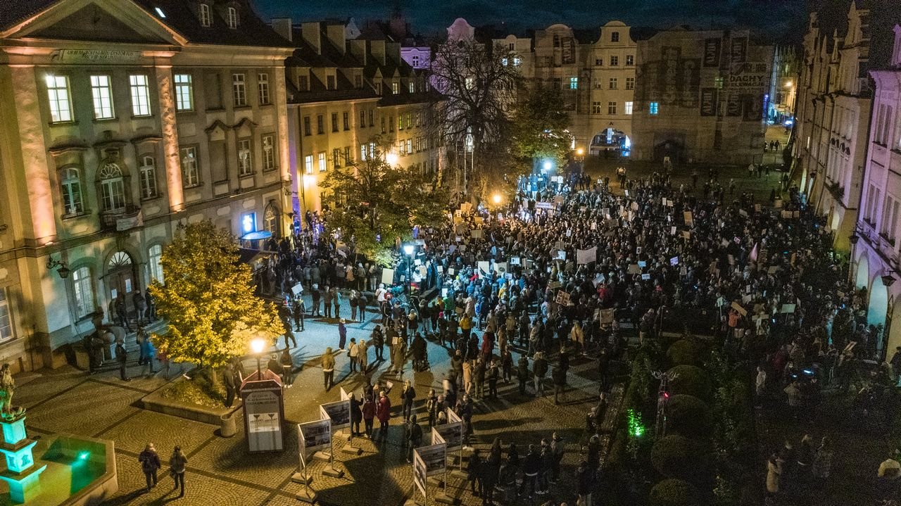 kobiety-nie-odpuszczaja-kolejny-protest-92375
