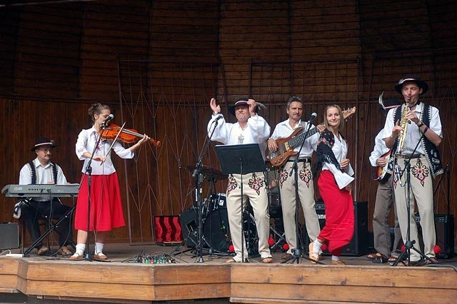 Występ Czeczel Band podobał się kuracjuszom i ciepliczanom.