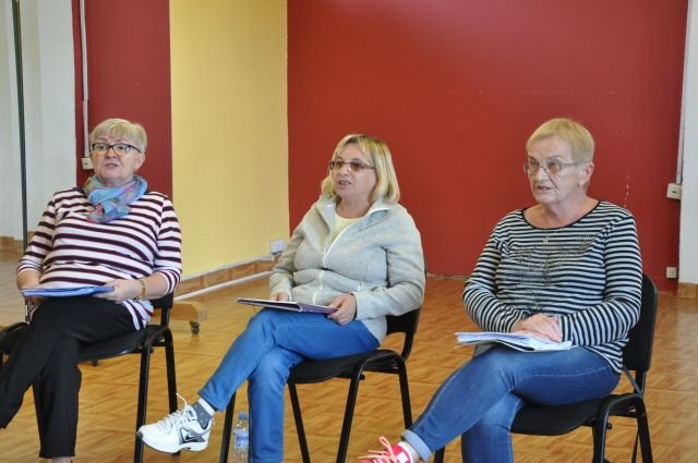 tanecznie-i-spiewajaco-u-modych-duchem-50-92404