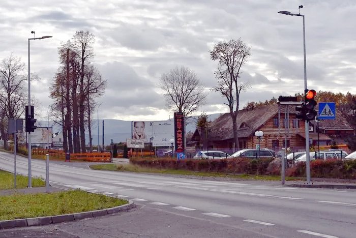 swiata-dla-jadacych-za-szybko-92508