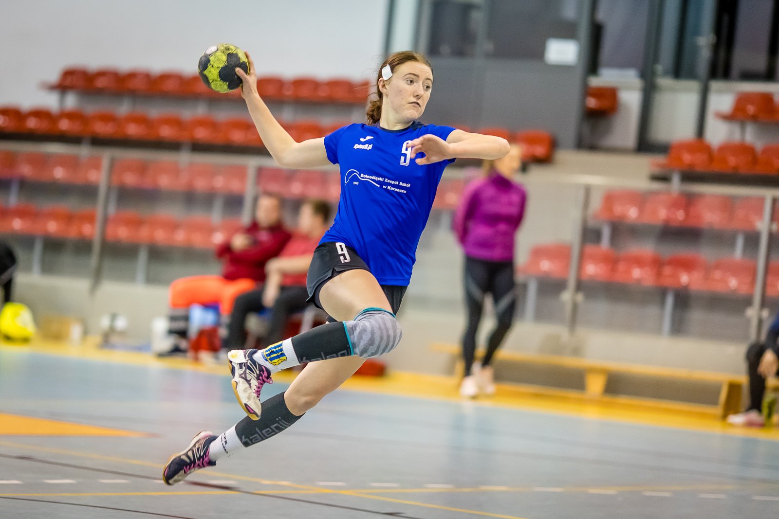 klubowe-derby-z-emocjami-do-17-minuty-92535
