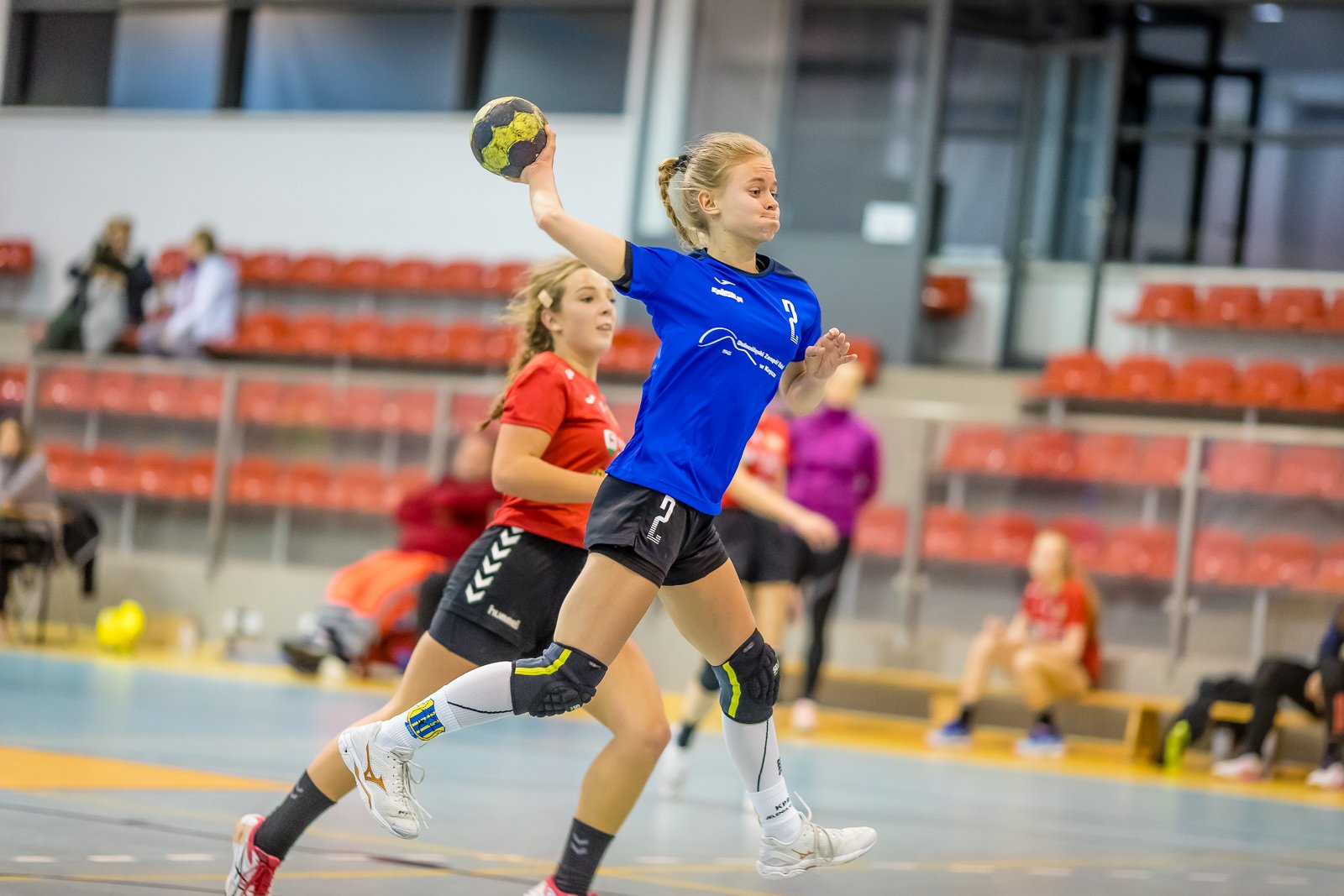 klubowe-derby-z-emocjami-do-17-minuty-92535