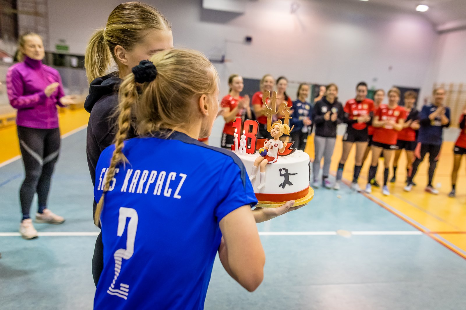 klubowe-derby-z-emocjami-do-17-minuty-92535