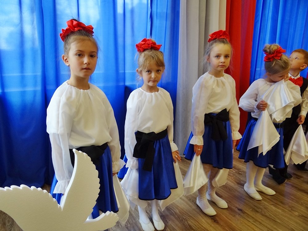 patriotyczny-przeglad-przedszkolakow-92678