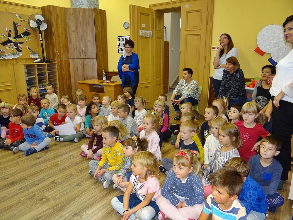 patriotyczny-przeglad-przedszkolakow-92678
