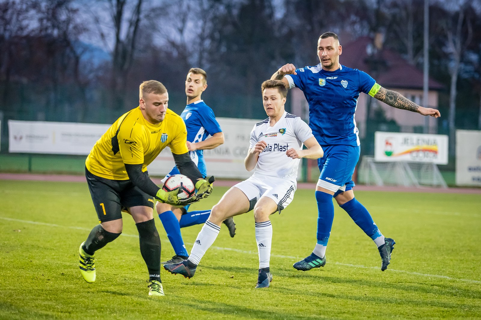 kosztowny-remis-przy-zotniczej-92735