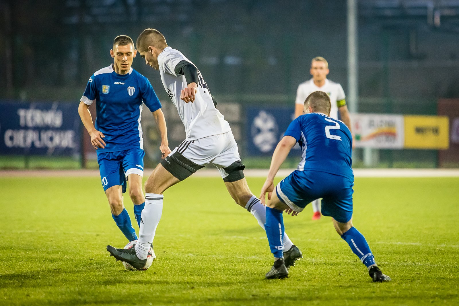 kosztowny-remis-przy-zotniczej-92735