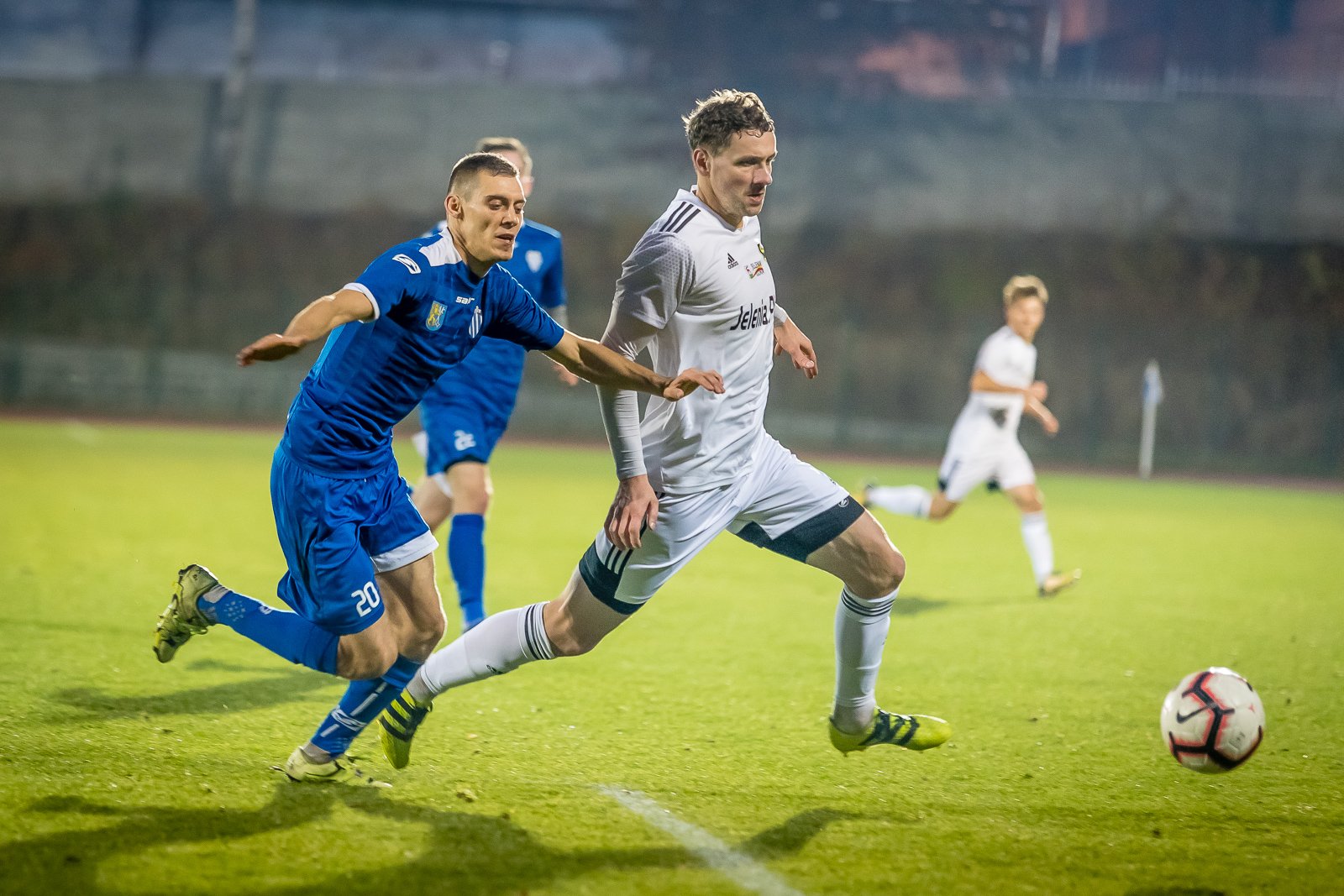 kosztowny-remis-przy-zotniczej-92735