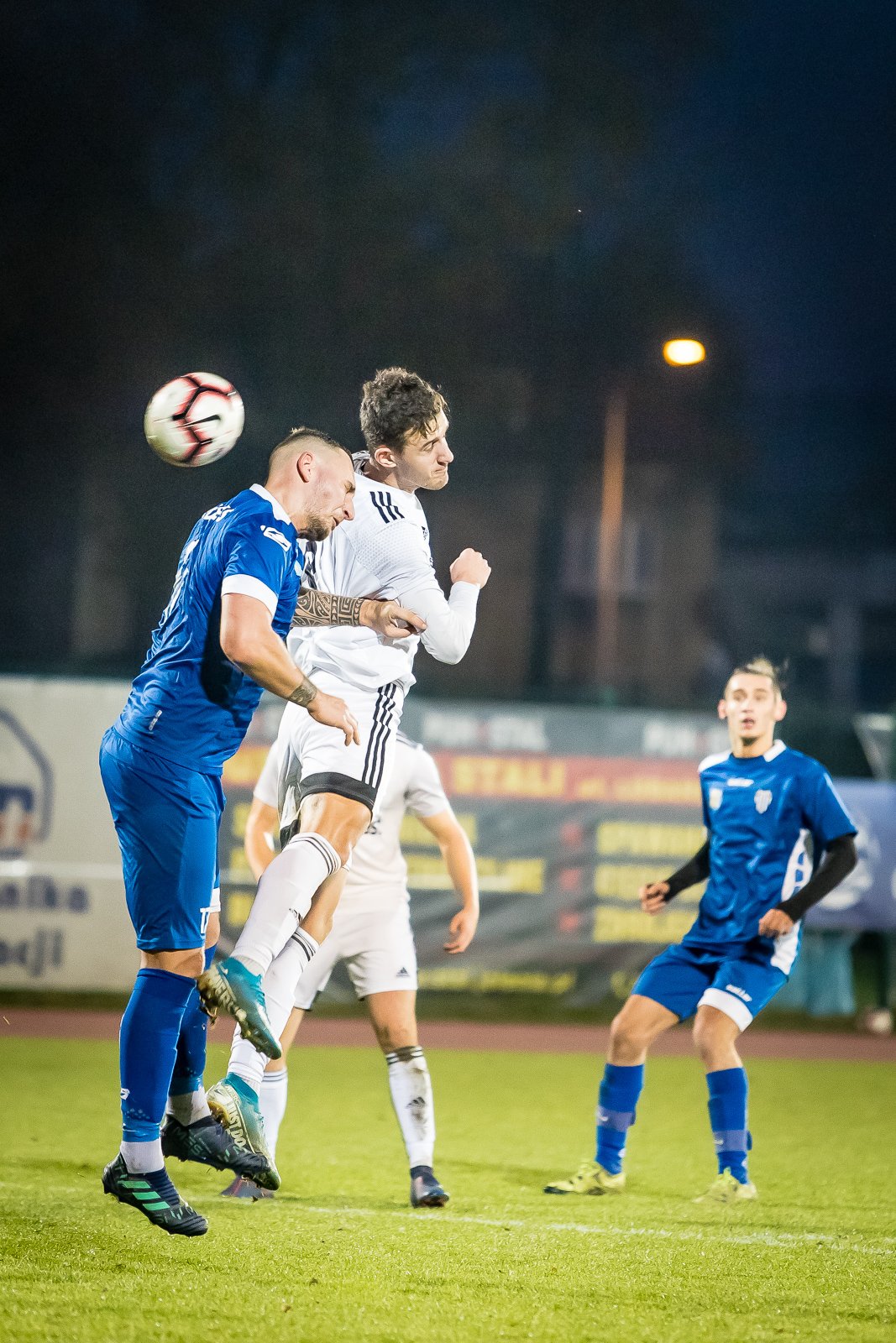 kosztowny-remis-przy-zotniczej-92735