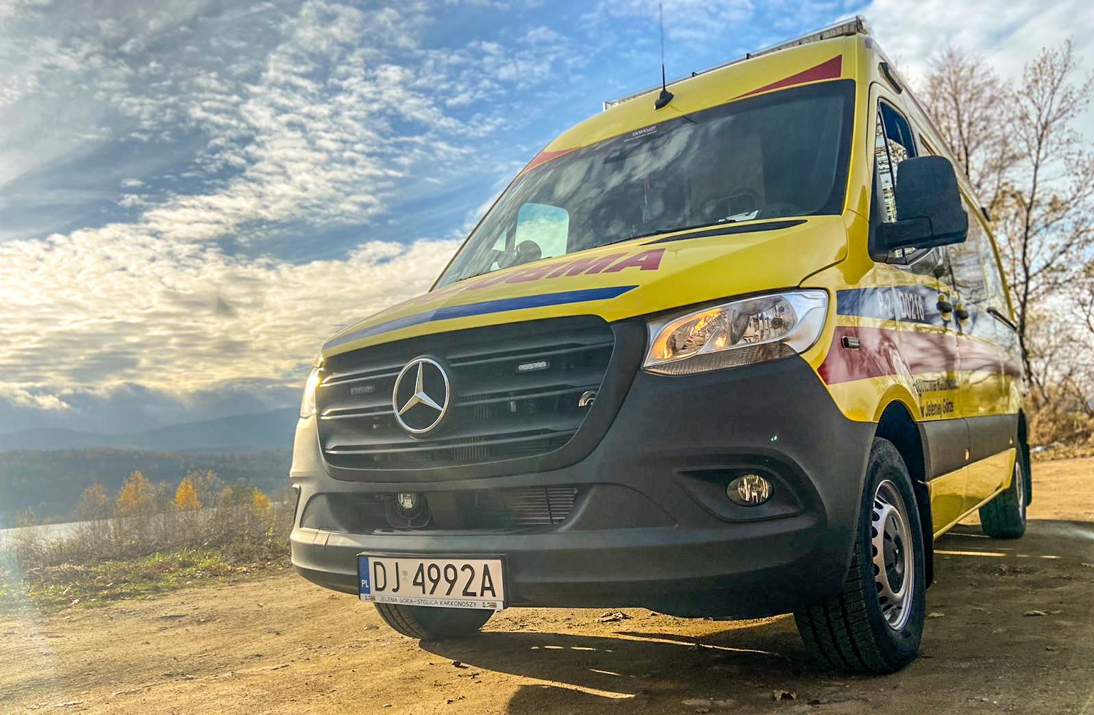 nowoczesny-ambulans-dla-pogotowia-ratunkowego-92788
