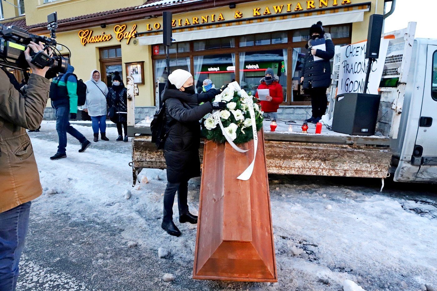 pogrzeb-branzy-turystycznej-93110