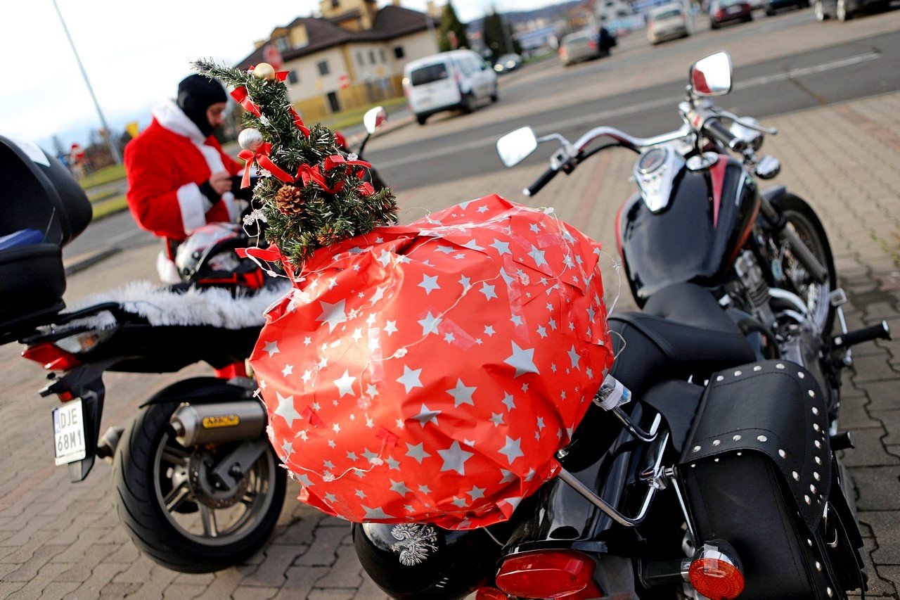 motocyklowi-mikoaje-pamietali-o-dzieciach-93205