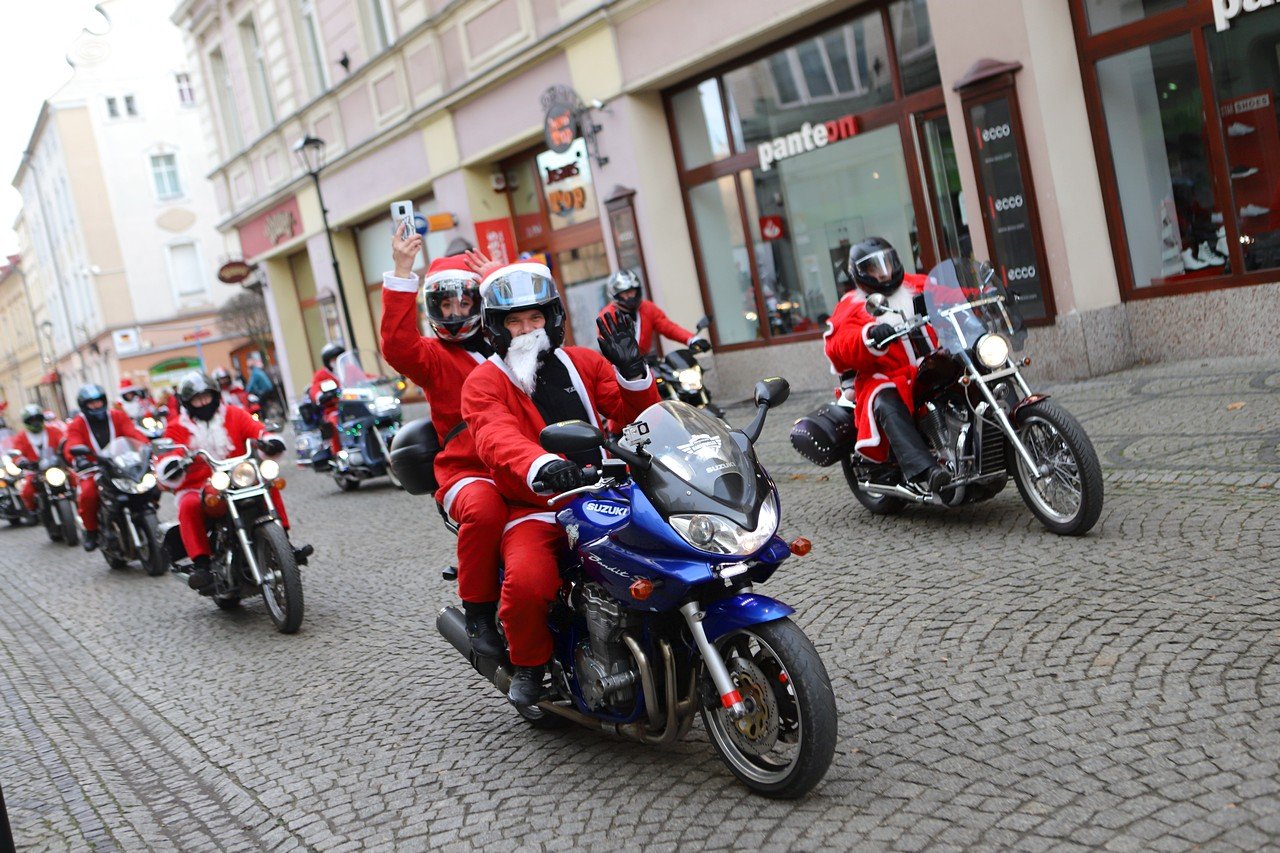 motocyklowi-mikoaje-pamietali-o-dzieciach-93205