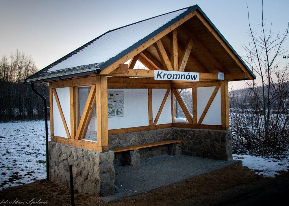 sa-nowe-wiaty-przystankowe-93216