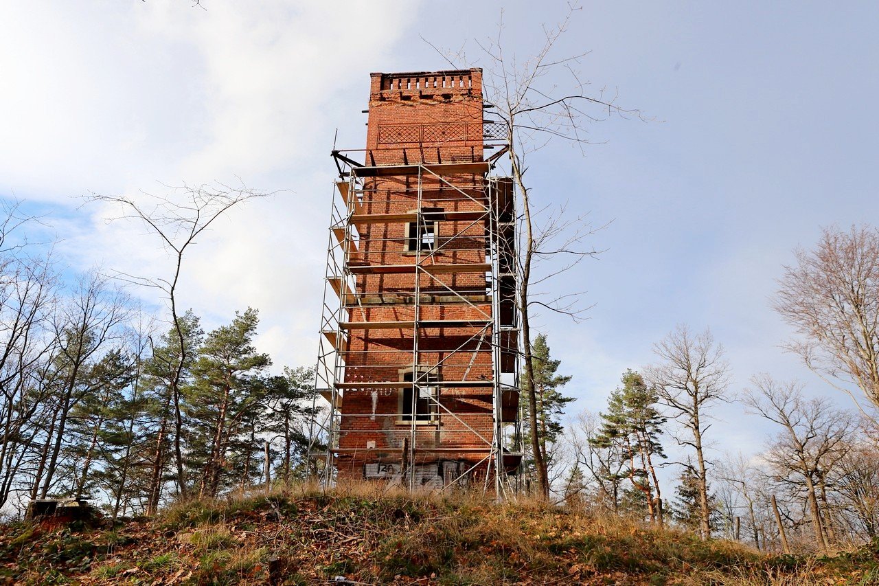 wieza-widokowa-z-opoznieniem-93226