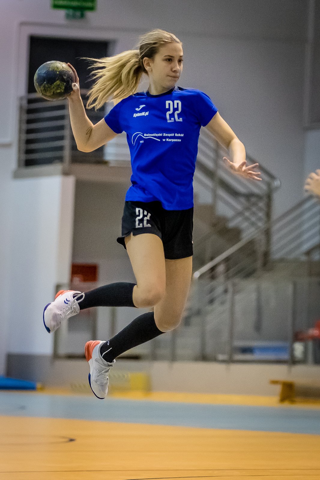 dziewiatka-ponownie-zdobya-karpacz-93286