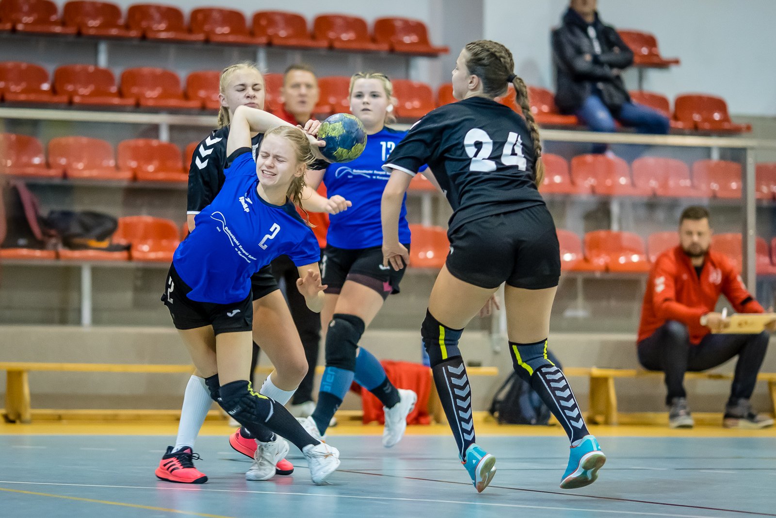 dziewiatka-ponownie-zdobya-karpacz-93286