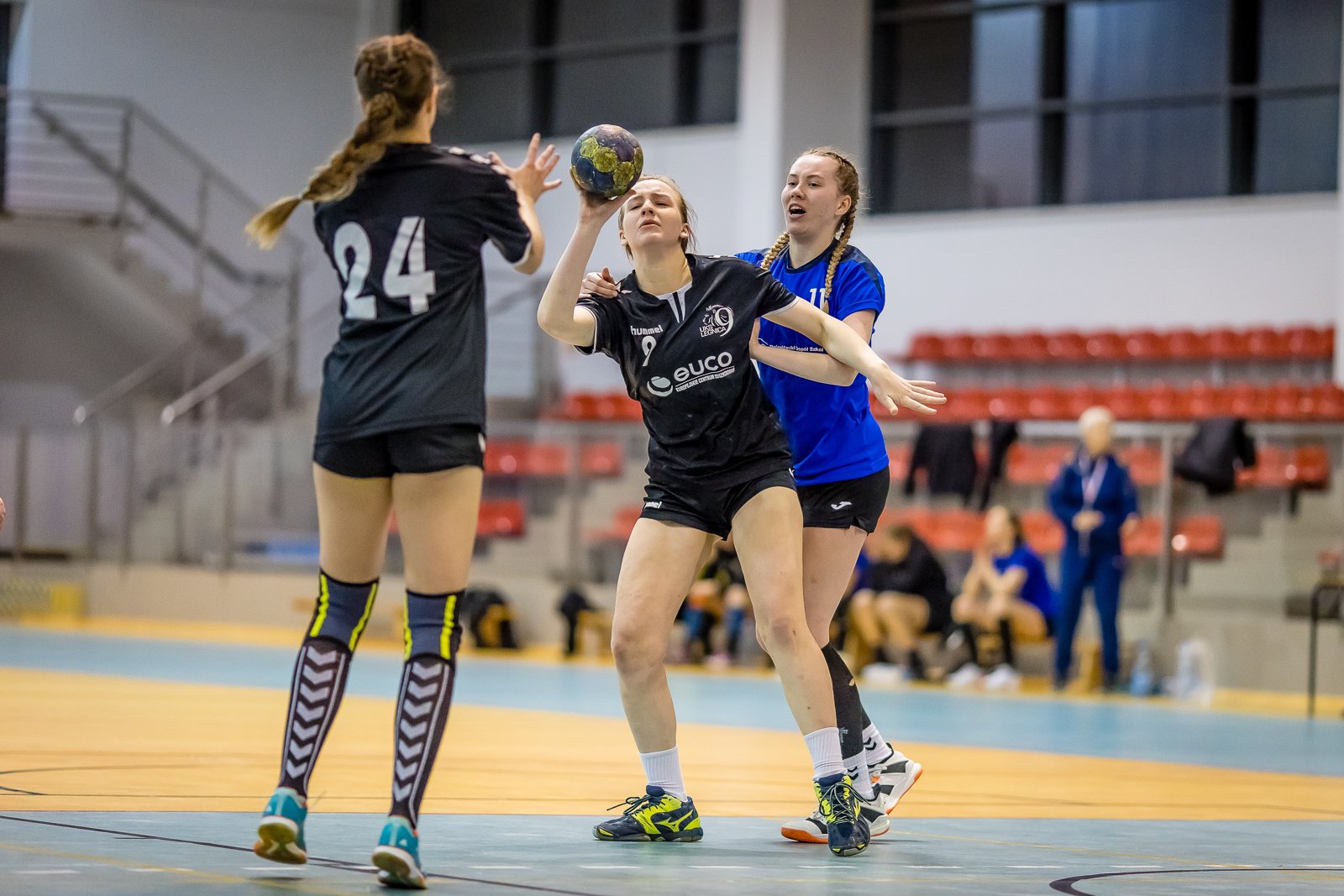 dziewiatka-ponownie-zdobya-karpacz-93286