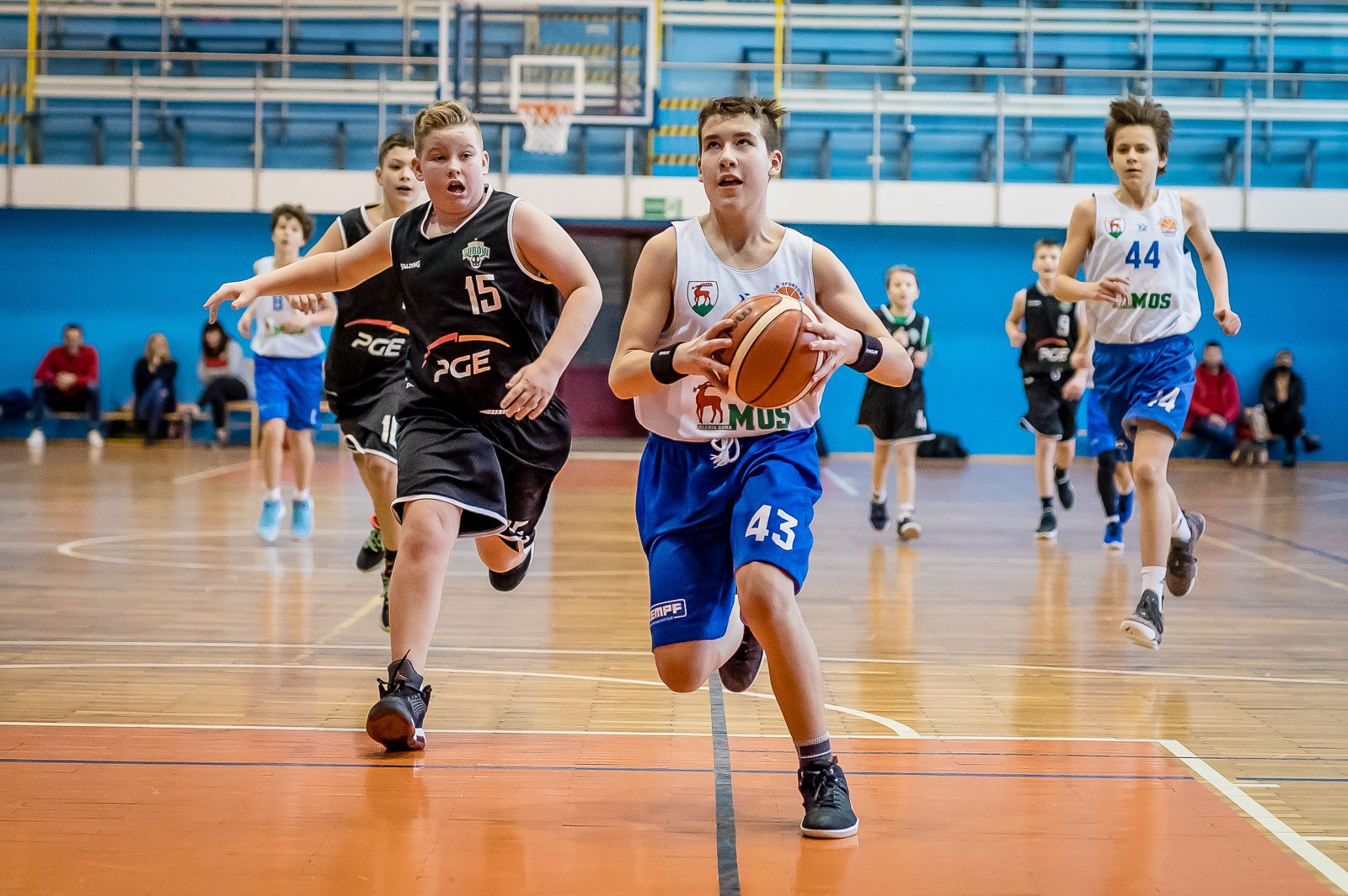 turow-zgorzelec-rozbity-93336