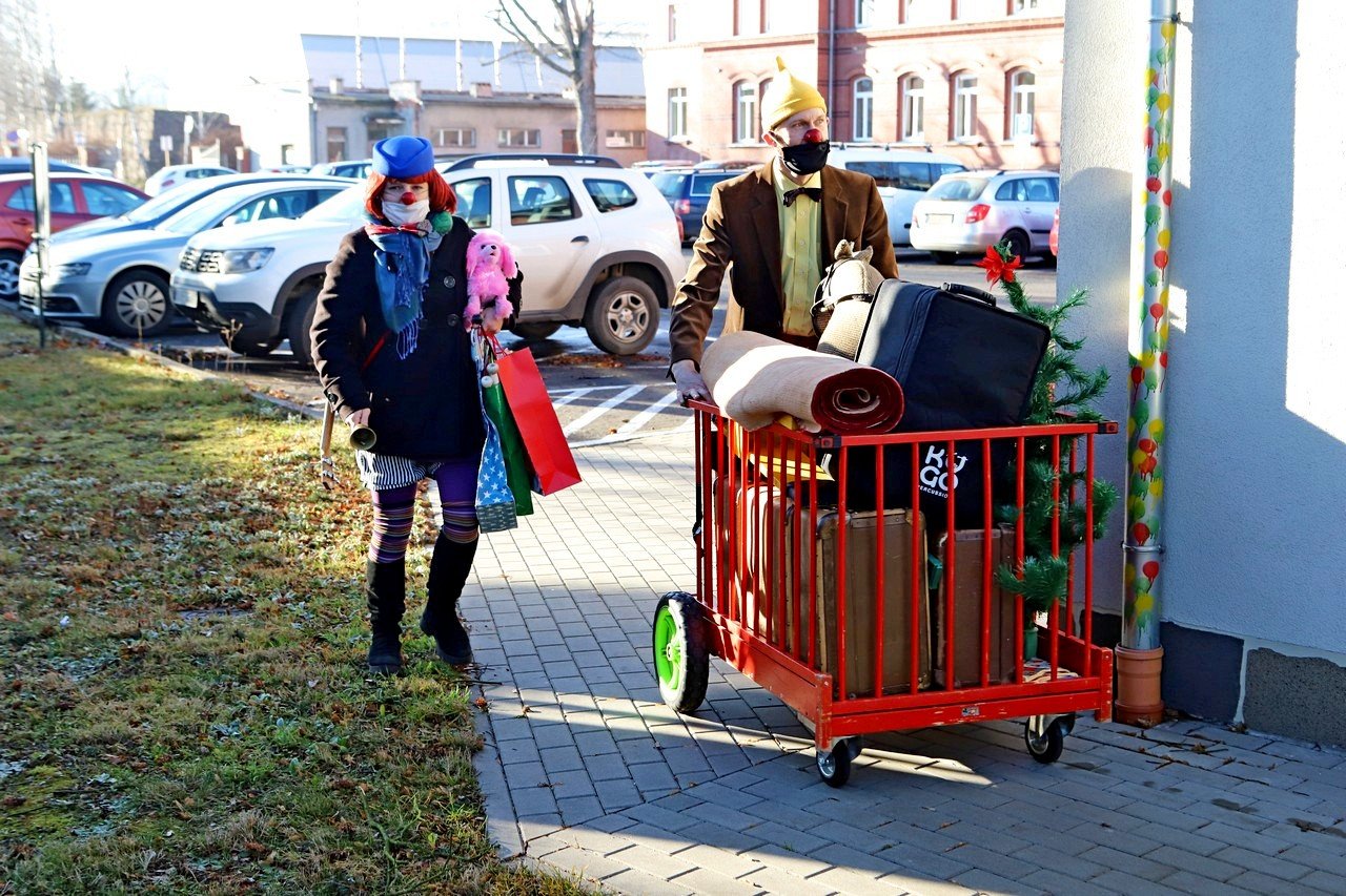 z-klaunami-przy-srodowiskowym-domu-samopomocy-93444