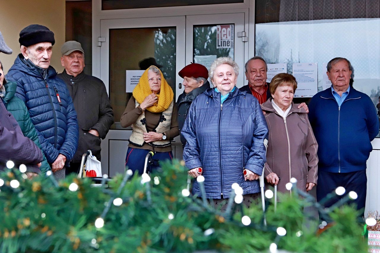 swiateczne-paczki-dla-seniorow-93523