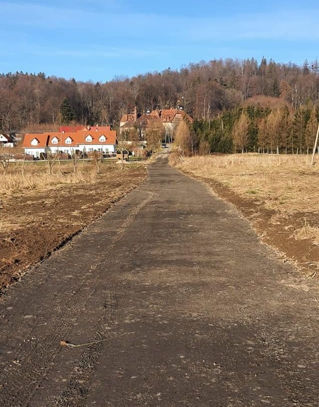 powstaje-droga-do-budowlanych-dziaek-93533