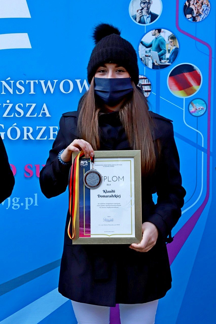 uczelnia-docenia-sukces-saneczkarzy-93544