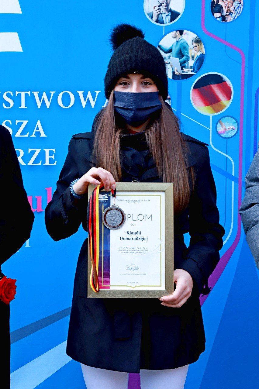 uczelnia-docenia-sukces-saneczkarzy-93544