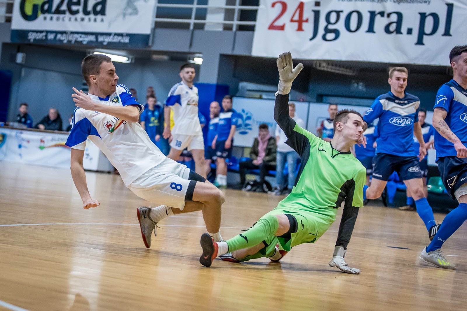 lesnik-wygra-w-hali-przy-ul-zotniczej-93609