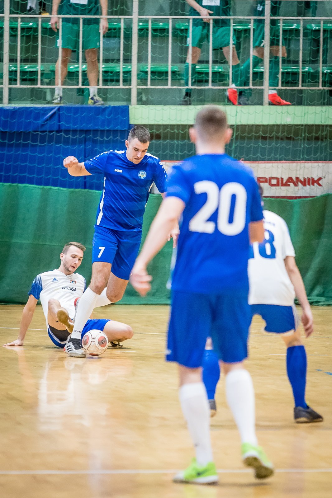 lesnik-wygra-w-hali-przy-ul-zotniczej-93609
