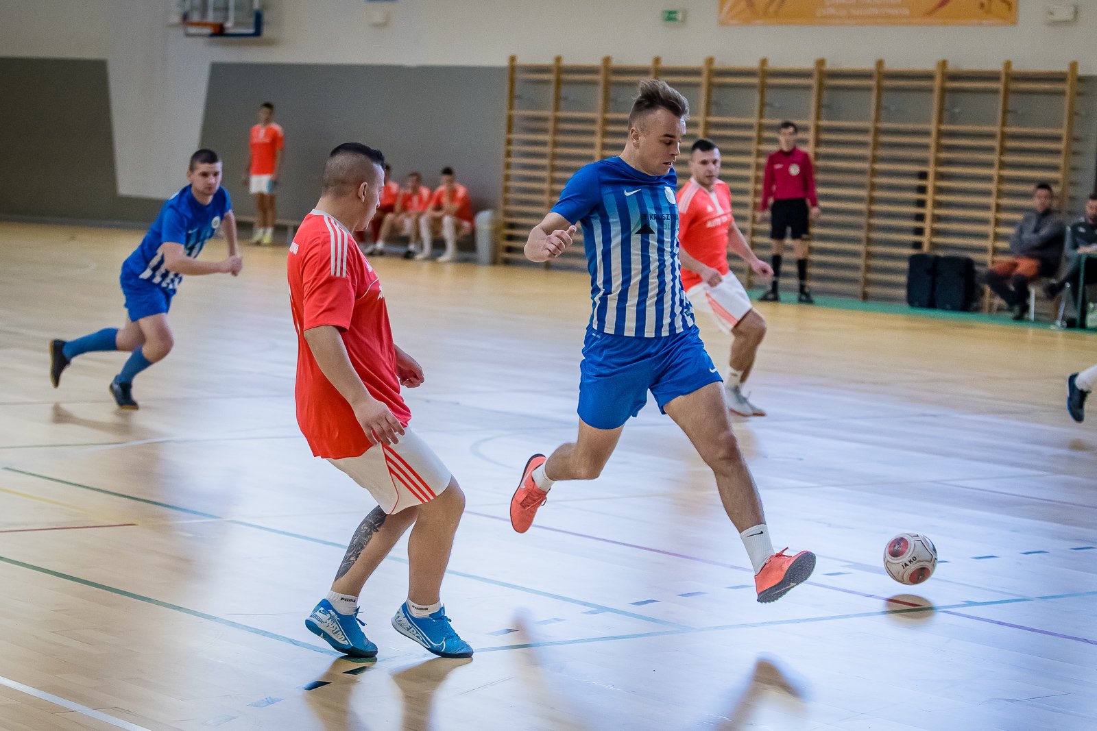 w-hali-kpsw-triumfowa-wokniarz-lesna-93610