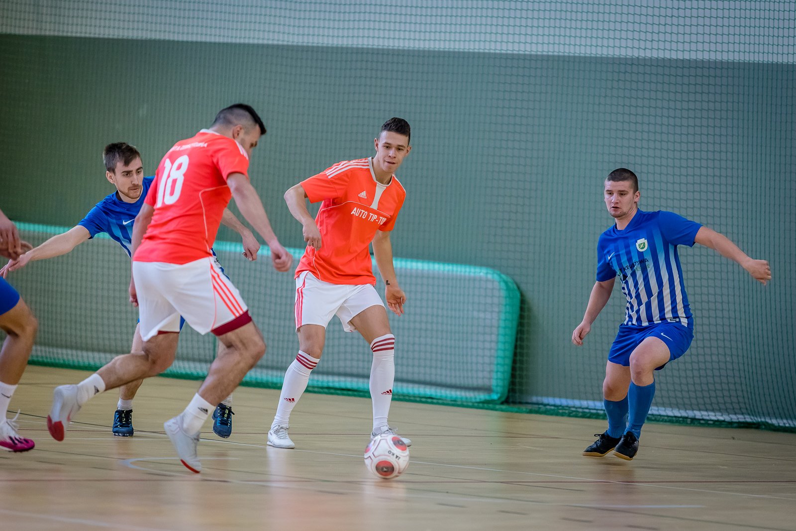 w-hali-kpsw-triumfowa-wokniarz-lesna-93610
