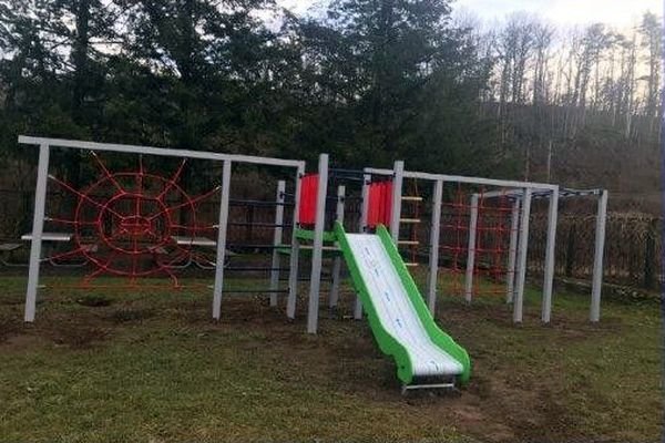nowy-plac-zabaw-93754