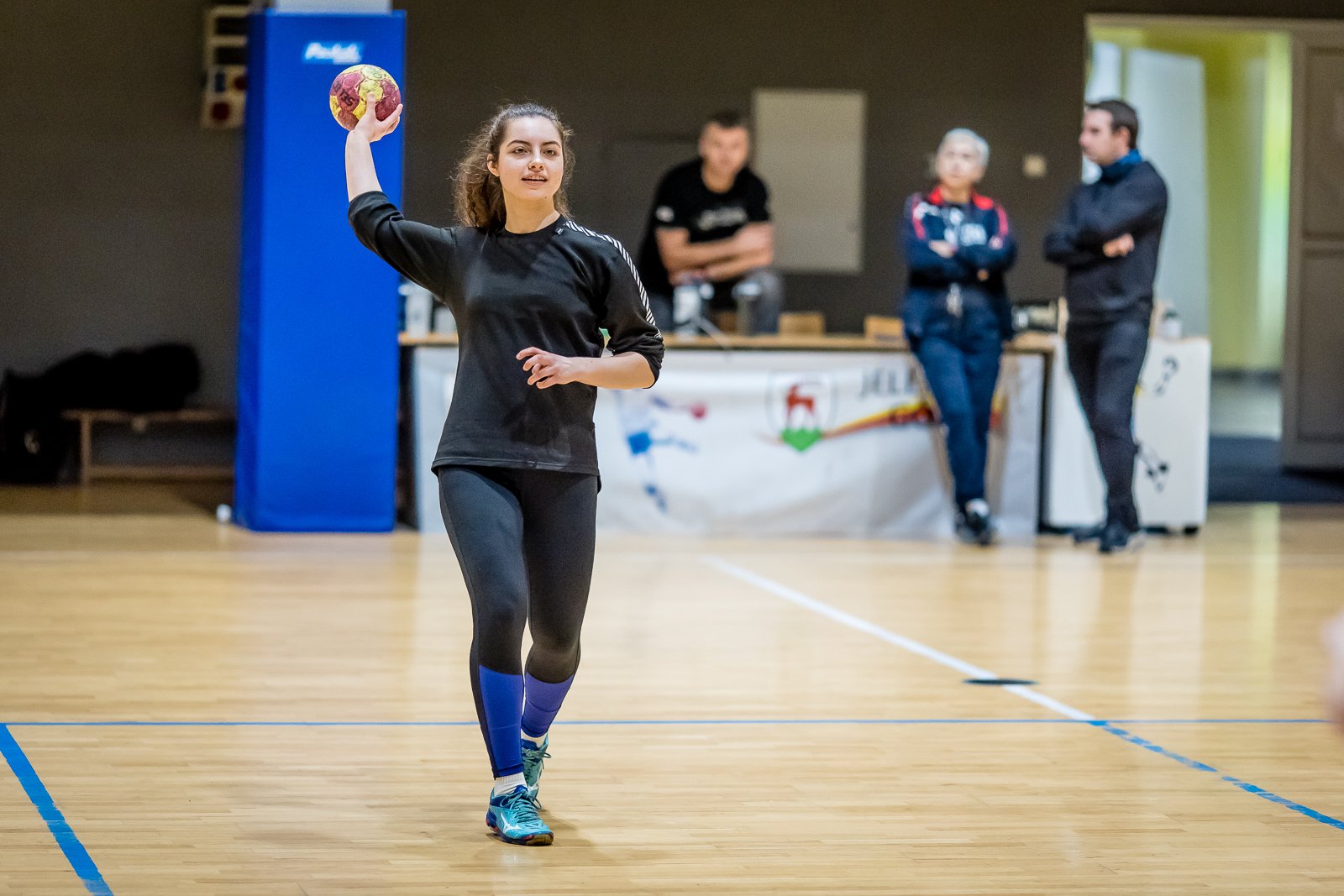 zagraja-o-pozycje-lidera-93825