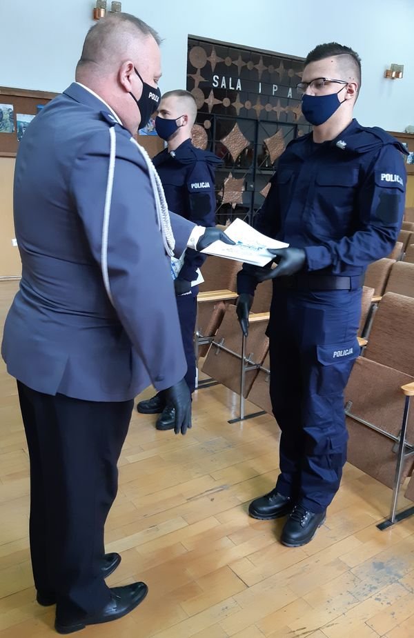 slubowali-policjanci-93834