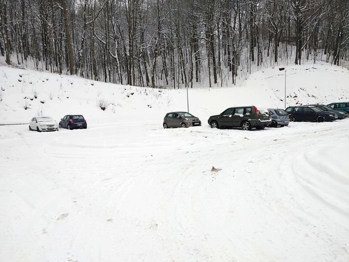 parking-zasypany-sniegiem-94006