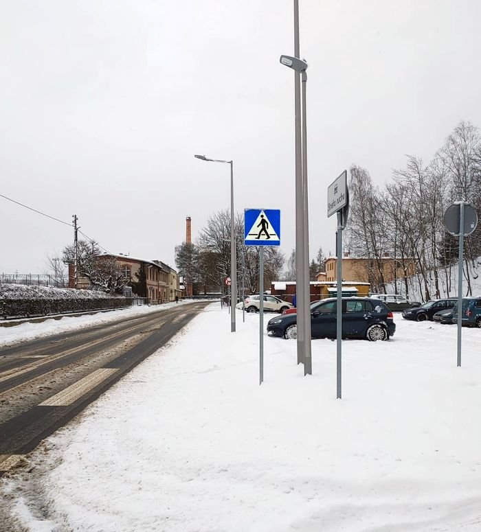 parking-zasypany-sniegiem-94006