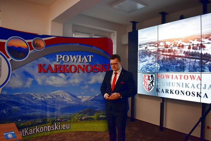 startuje-powiatowa-komunikacja-autobusowa-94250