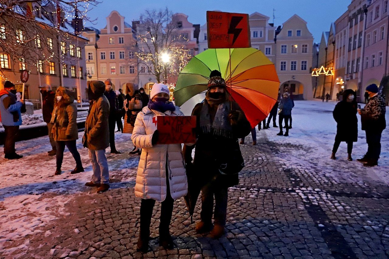 protesty-wznowione-po-publikacji-wyroku-w-sprawie-aborcji-94252