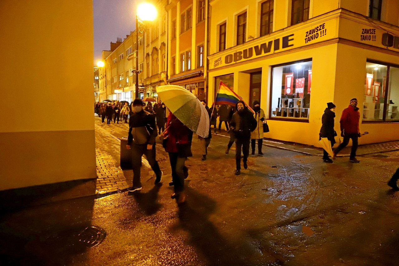 protesty-wznowione-po-publikacji-wyroku-w-sprawie-aborcji-94252