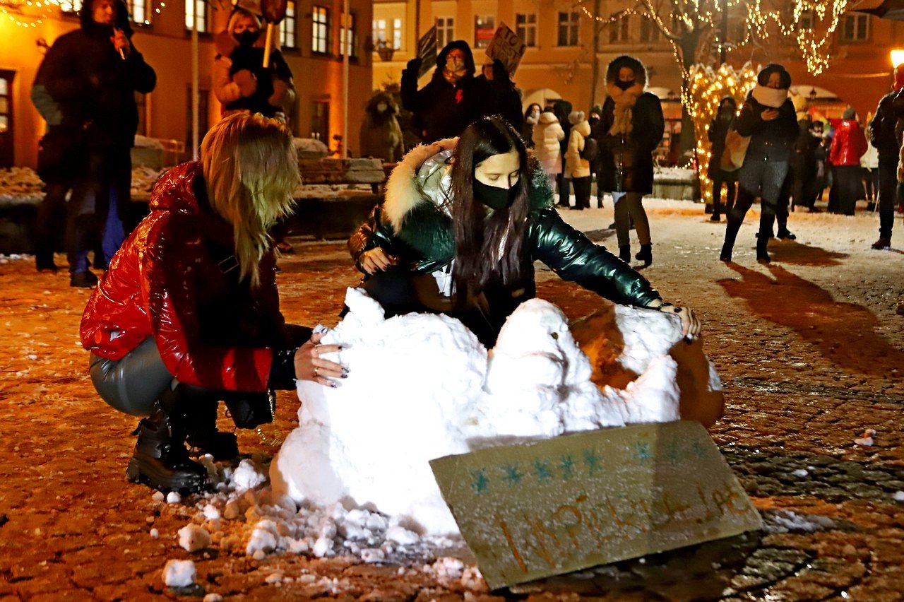 protesty-wznowione-po-publikacji-wyroku-w-sprawie-aborcji-94252