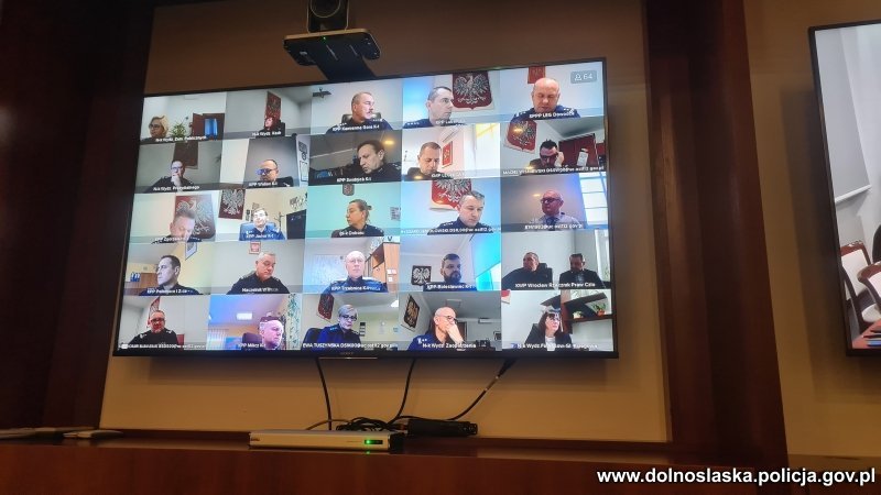 odprawa-roczna-dolnoslaskiej-policji-94267