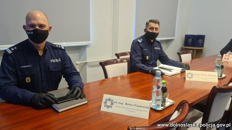odprawa-roczna-dolnoslaskiej-policji-94267
