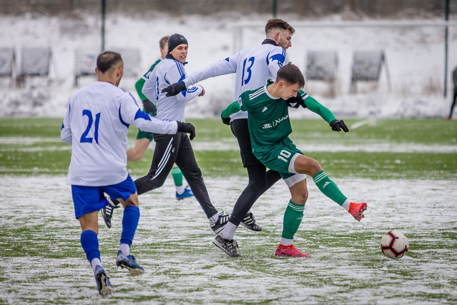 siedem-goli-w-starciu-karkonoszy-ze-slaskiem-94271